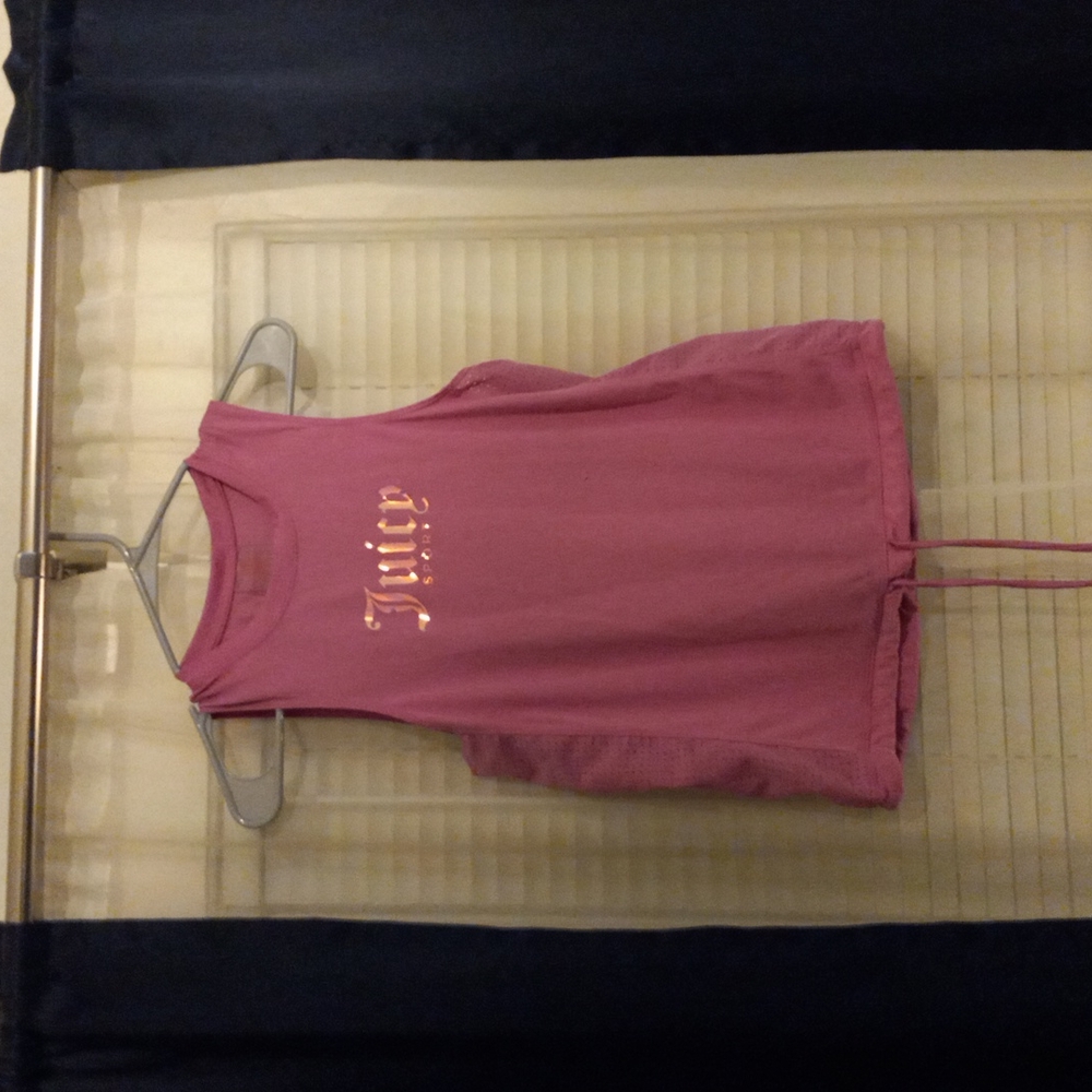 Woman's juicy top